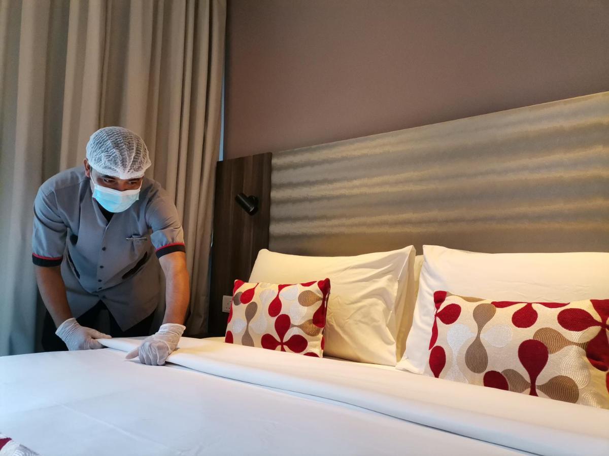 Ramada Suites By Wyndham Kuala Lumpur City Centre Eksteriør bilde