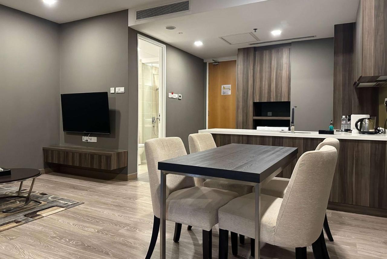 Ramada Suites By Wyndham Kuala Lumpur City Centre Eksteriør bilde